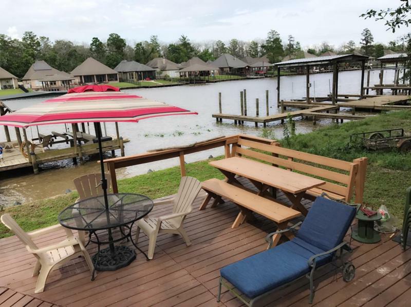 Cozy Cabin On The Bayou Maurepas エクステリア 写真